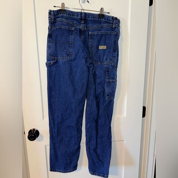 Wrangler Blue Relaxed Fit Jeans Classic Denim - Picture 2 of 5